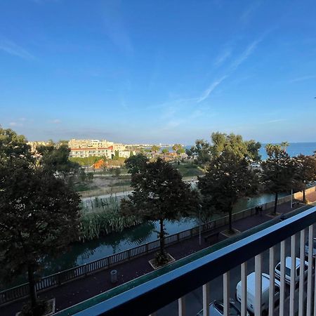 Vue Sur Mer - Magnifique Appartement Tout Confort - Terrasse Et Parking Prive Cagnes-sur-Mer Luaran gambar