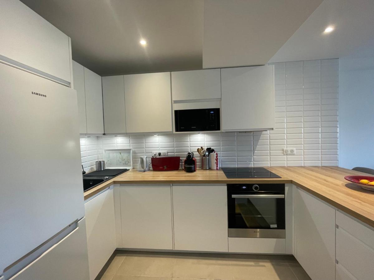 Vue Sur Mer - Magnifique Appartement Tout Confort - Terrasse Et Parking Prive Cagnes-sur-Mer Luaran gambar