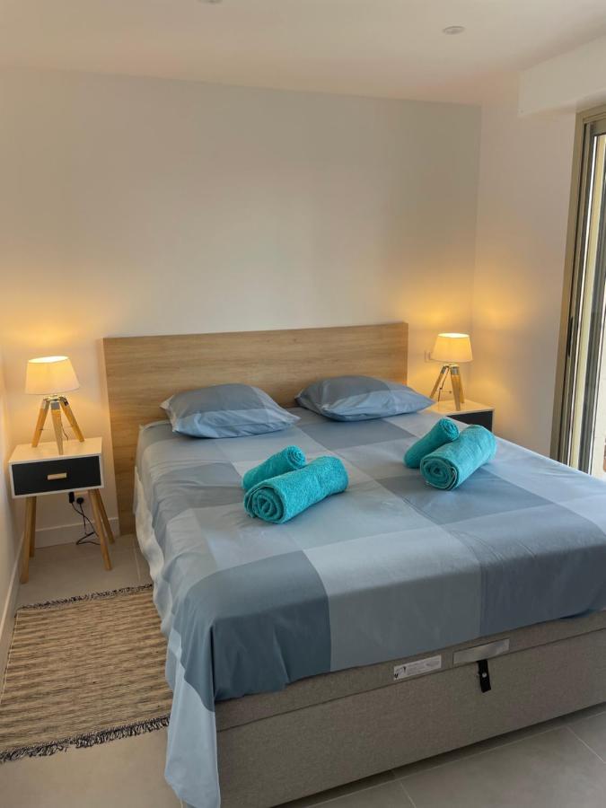 Vue Sur Mer - Magnifique Appartement Tout Confort - Terrasse Et Parking Prive Cagnes-sur-Mer Luaran gambar